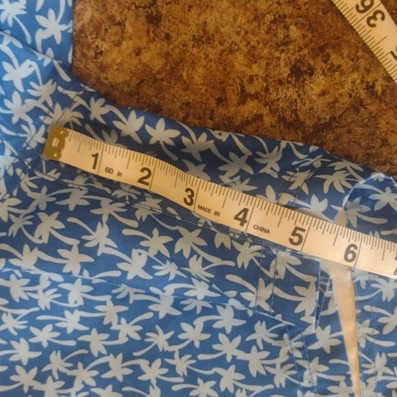 Lands' End blue palm tree swim trunks size medium - Picture 6 of 6